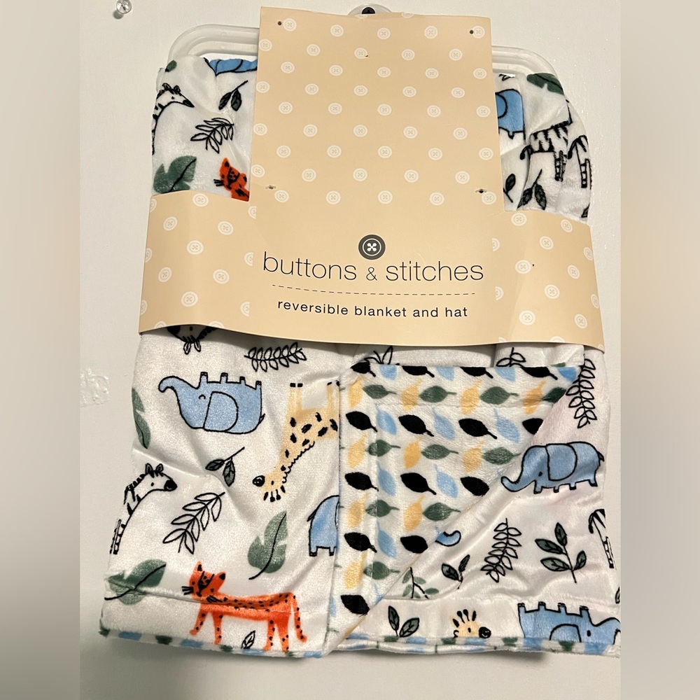 Kids Reversible Blanket and Hat - White and Blue